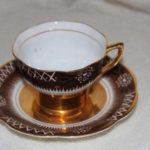 VTG ROSINA BONE CHINA CUP & SAUCER MADE IN ENGLAND 5052 F GOLD SCALLOPED